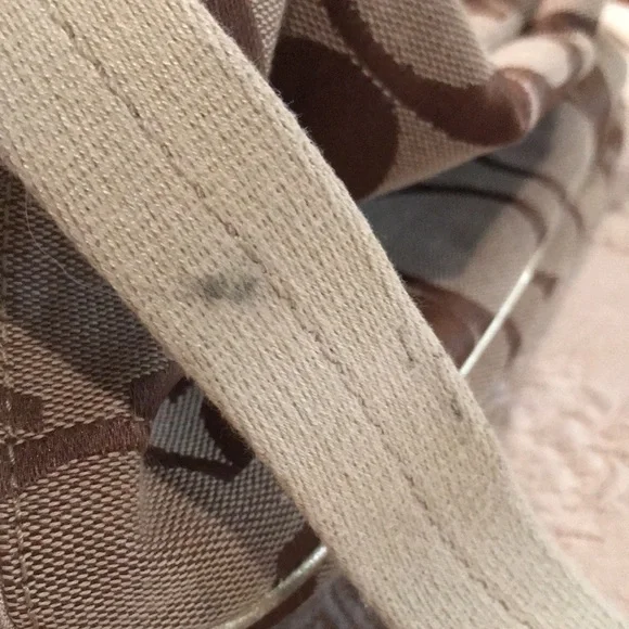 Coach Back Pack - Picture 8 of 8